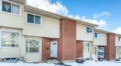 Coming Soon! 3 bedroom, 1-1/2 bath townhouse available July 1st. This fantastic 3 bedroom townhome i...