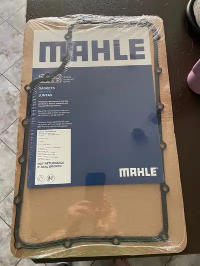 The MAHLE W32602 is a high-quality, molded rubber automatic transmission oil pan gasket designed for...