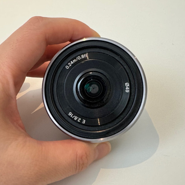 Sony Alpha E-Mount 16mm F2.8 pancake lens in Cameras & Camcorders in Markham / York Region