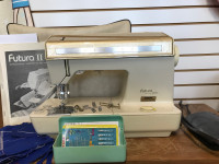 Works-Singer Futura II 920 Sewing Machine w/Case,Attachments