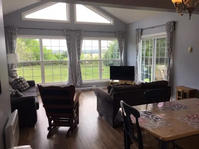 3 Bedroom Seaside Cottage in Prince Edward Island in Canada - Image 3