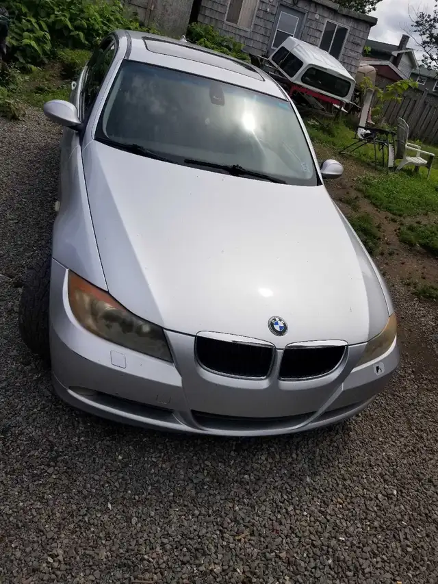 2006 BMW 325i