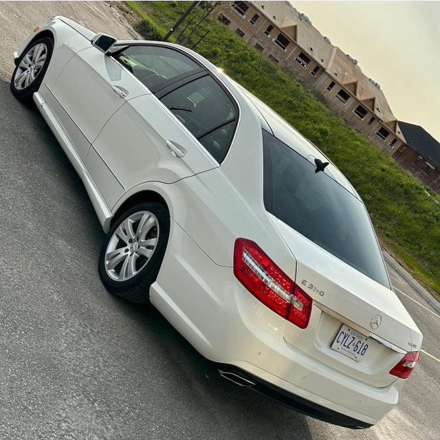Mercedes E350 Sedan Low KM No Accidents in Cars & Trucks in Oshawa / Durham Region - Image 2