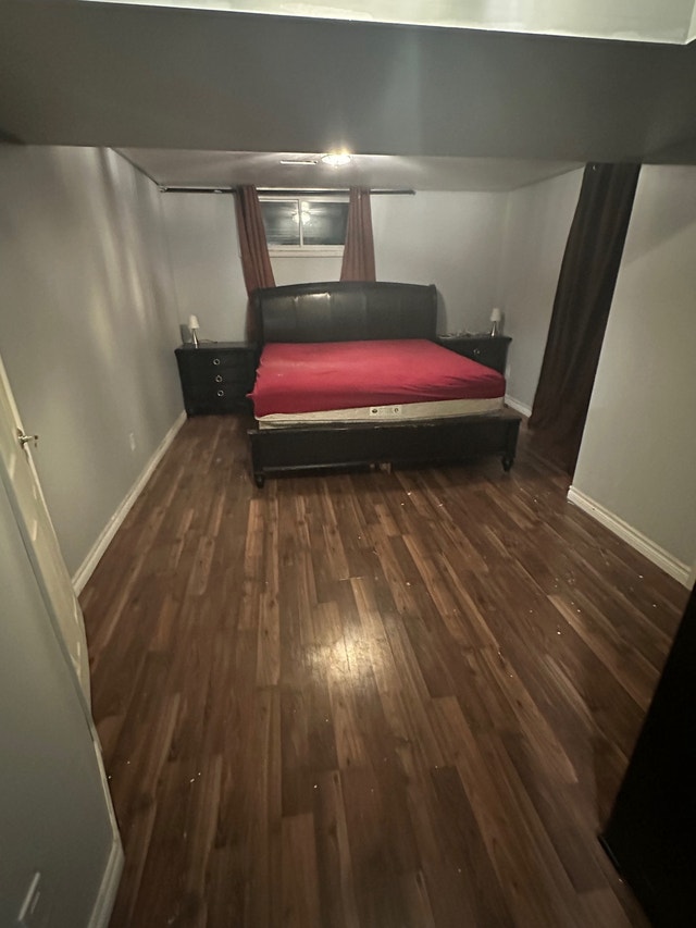 Room for rent in barrhaven (spacious room) Room Rentals & Roommates Ottawa Kijiji
