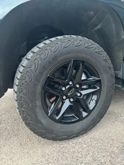 Goodyear Wrangler Territory MT Only 14000km driven with these (~6months) All terrain All season (M+S...