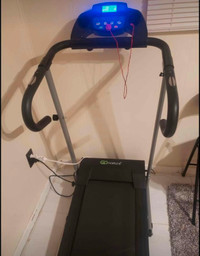 Foldable apartment friendly treadmill