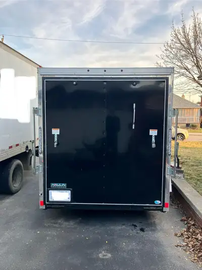 I'm selling a 2022 Haulin 6x10 enclosed trailer that I bought new from a dealer. Perfect for hauling...