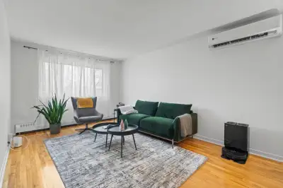 **Spacieux 5½ à louer**Spacious 5½ for rent**