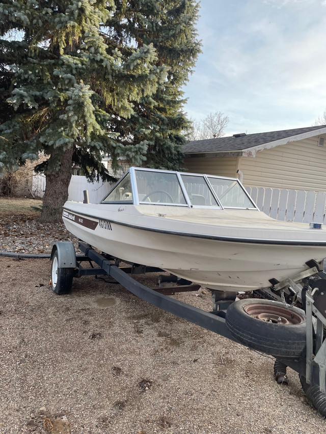 Delta craft with a Johnson 40hp outboard. Trade for vehicle.   in Powerboats & Motorboats in Regina