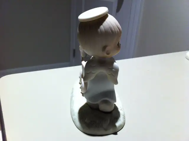 Precious Moments - Baby's first trip in Arts & Collectibles in Ottawa - Image 3