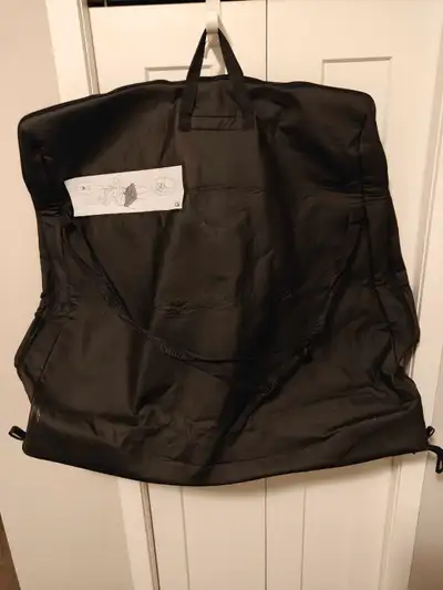Freedom top storage bag from a 2020 Rubicon. It is brand new, never used.