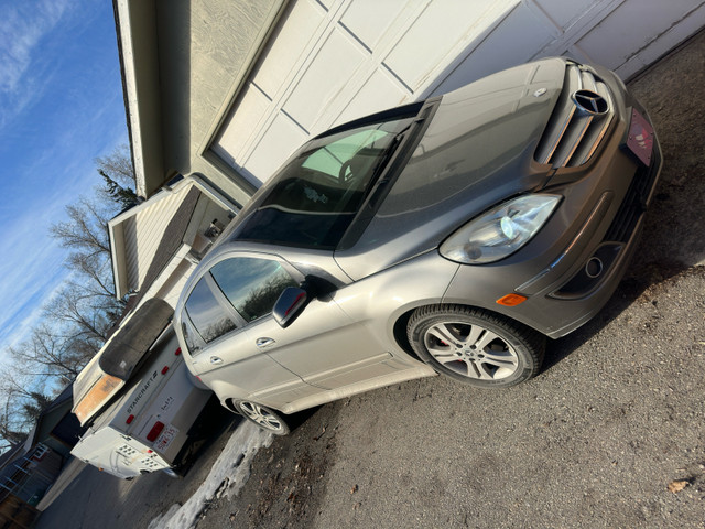 Mercedes Benz B200 Turbo in Cars & Trucks in Calgary