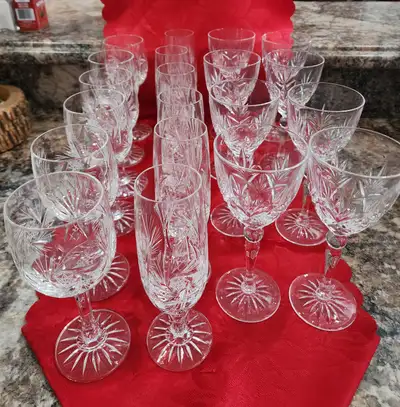Vintage Pinwheel Lead Crystal stemware for sale circa 1960-1970, View more