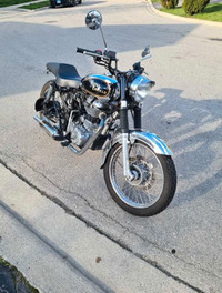 Royal Enfield Bullet EFI C5 motorcycle