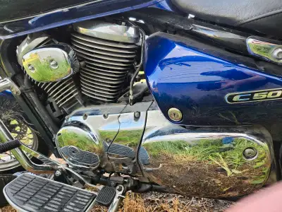 2007 Suzuki C50T Nice ride, comfortable Shaft driven Fuel injected Factory bags Factory windshield H...