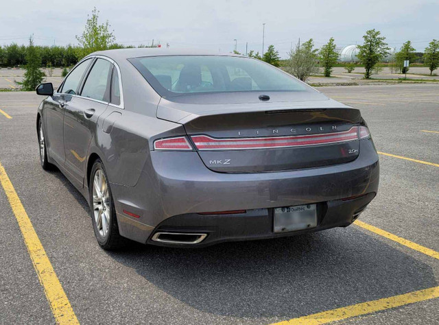 2014 Lincoln MKZ Hybrid - Luxurious & excellent gas consumption in Cars & Trucks in Gatineau