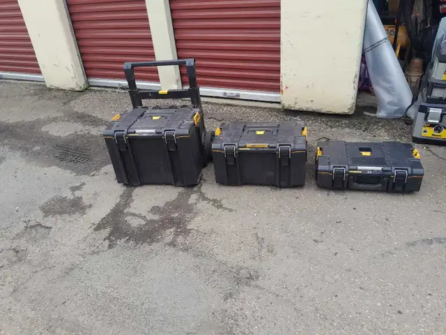 Dewalt ToughSystem 2.0 Rolling Tool Box Storage System534364814700062723