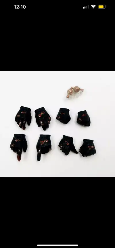 Hot Toys HT DX13 1/6 Scale T-800 Hands Set Figure Terminator 2: , View more