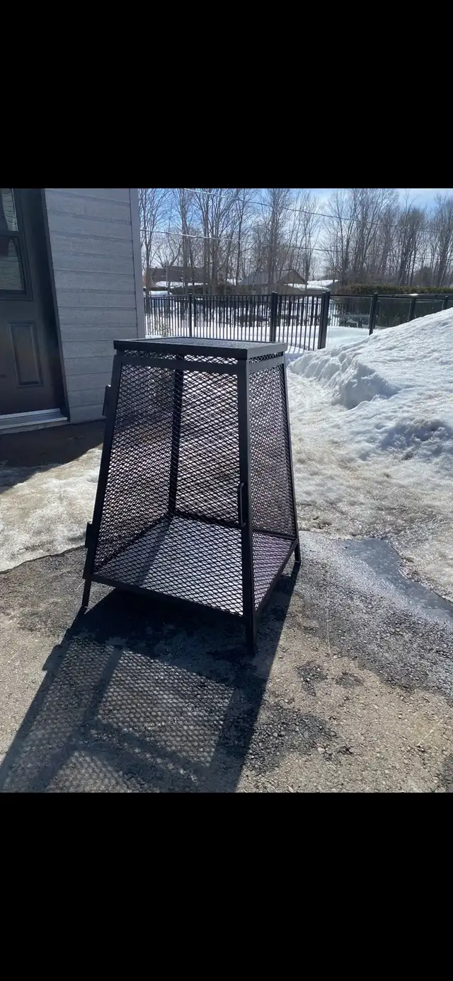 Foyer extérieur  in Fireplace & Firewood in Lanaudière - Image 8