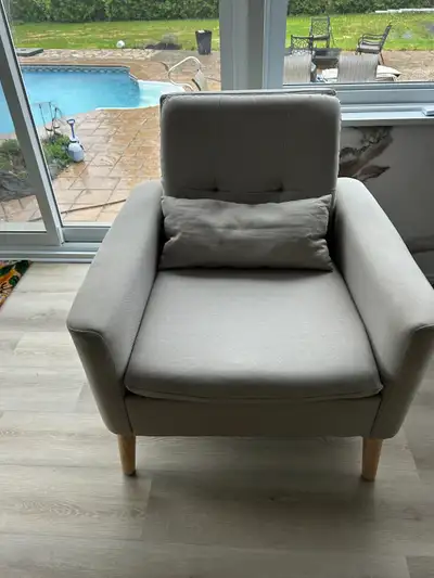 Fauteuil d'appoint moderne en lin/Modern Linen Accent Chair, View more