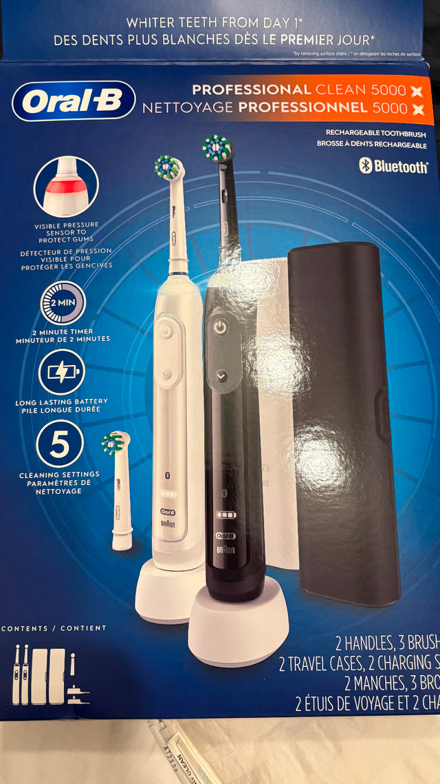 Oral b professional clean 5000 dans Santé et besoins spéciaux  à Ville de Montréal - Image 2