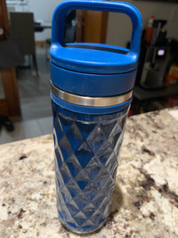 David’s Tea travel mug