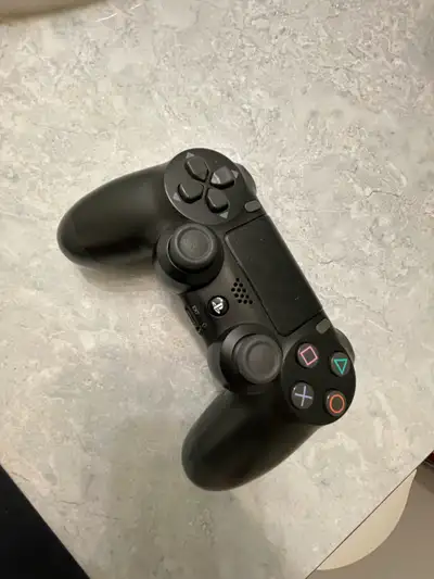 Mannette PlayStation DUALSHOCK 4, View more