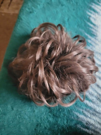 Hair scrunchie