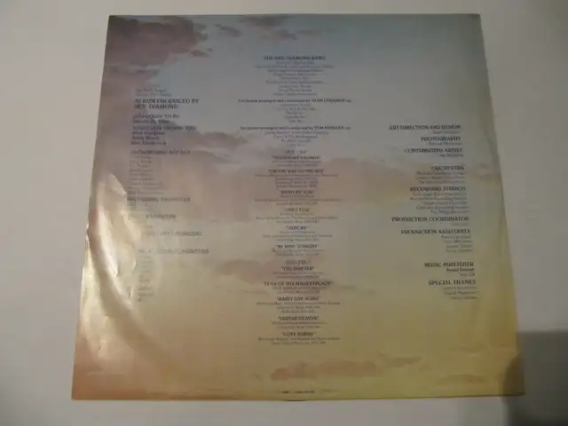 Neil Diamond On The Way To The Sky Vinyl LP XCondition Circ 1981 in Arts & Collectibles in Mississauga / Peel Region - Image 8