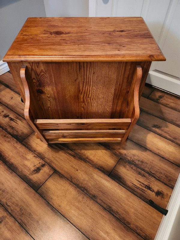 Side Table/End Table with inside and side storage in Other Tables in Edmonton - Image 4