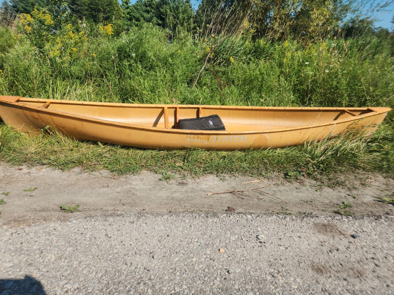 BLUEWATER ADIRONDACK KEVLAR SOLO CANOE LIGHTWEIGHT Canoes, Kayaks