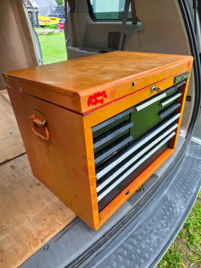 Craftsman 10 Drawers Tool Chest Full Depth Toolbox With One Key in Tool Storage & Benches in Windsor Region - Image 11
