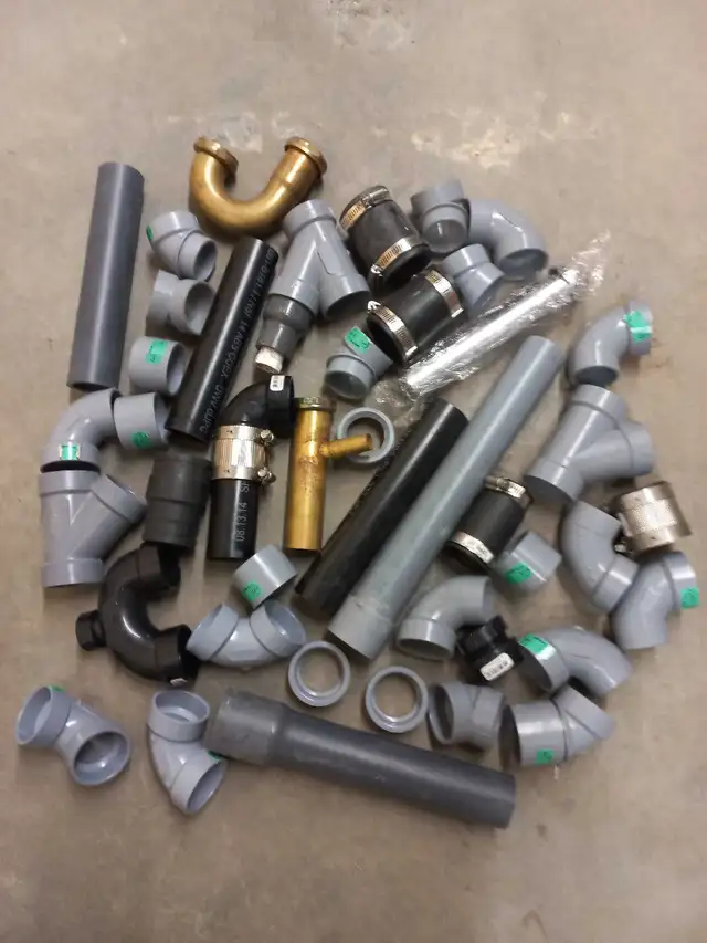 Assortment of new IPEX plumbing fittings. systems . in Plumbing, Sinks, Toilets & Showers in Calgary - Image 2