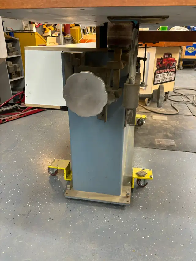mint Progress edge sander in Power Tools in Kitchener / Waterloo - Image 8