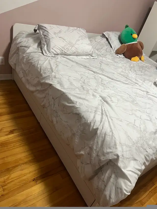 Lit avec lit-tiroir + rangt (SLAKT) in Beds & Mattresses in City of Montréal - Image 5