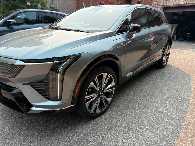 2025 Cadillac OPTIQ AWD 4dr Sport w/1SH in Cars & Trucks in City of Toronto - Image 4