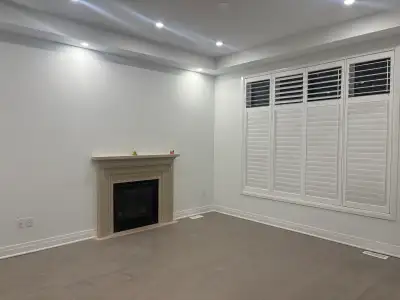 Beautiful 5bed 4 bath home available for rent in Milton , it’s clean and 3 years old home . Basement...