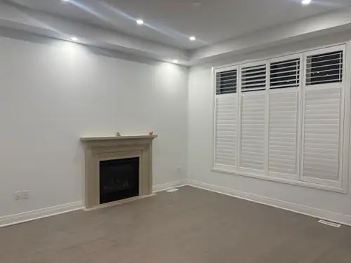 Beautiful 5bed 4 bath home available for rent in Milton , it’s clean and 3 years old home . Basement...