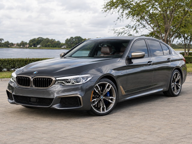 BMW M550i xDrive 2018 - V8 456hp - Vente privée impeccable — photo 2