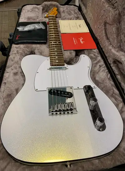 Mint condition! Low ball offers will politely ignored.. Gibson Taylor Martin Larrivee Prs Duesenberg...
