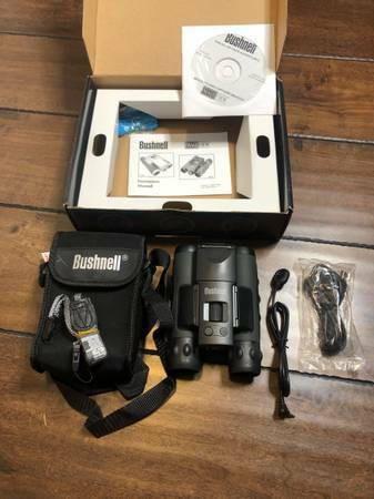 Bushnell Imageview Binocular And Digital Camera New in Cameras & Camcorders in Burnaby/New Westminster - Image 2