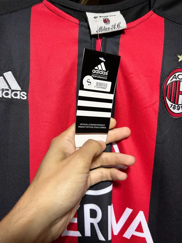 Pirlo home AC Milan jersey size small62863283891203123