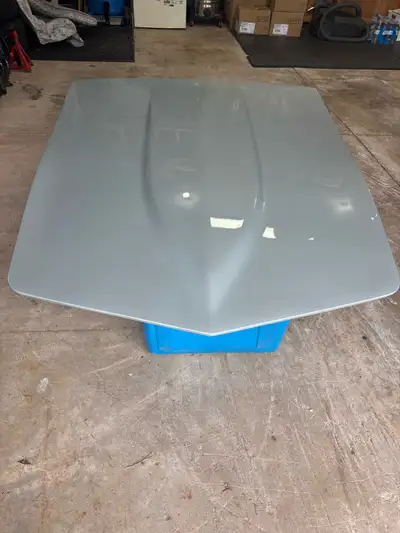 Factory hood, not after market, will fit 1968-1972 C3 Corvettes with vacuum operated wiper cowl. Goo...