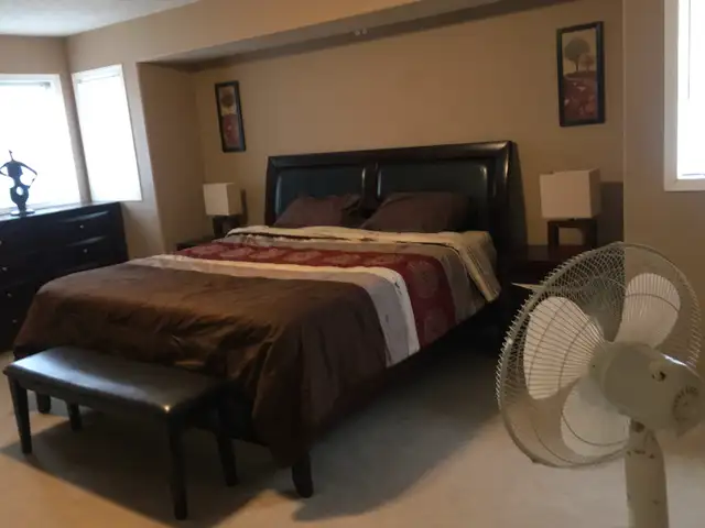 Large Furnished room with private bathroom628637758641951221