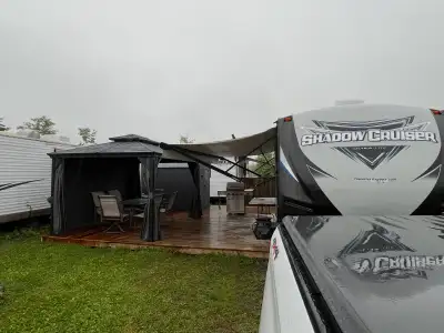 Actuellement au terrain de camping Atlantide à Saint-Calixte. Terrain 186 situé près jeux d’eau pour...
