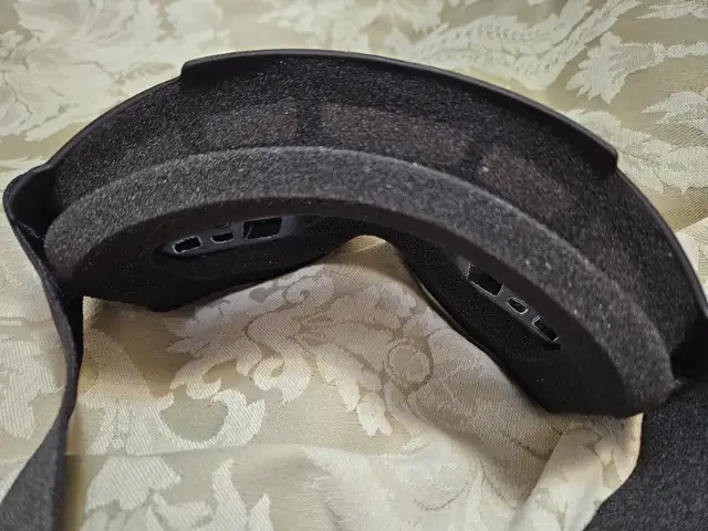 New Ski Goggles in Snowboard in Red Deer - Image 3
