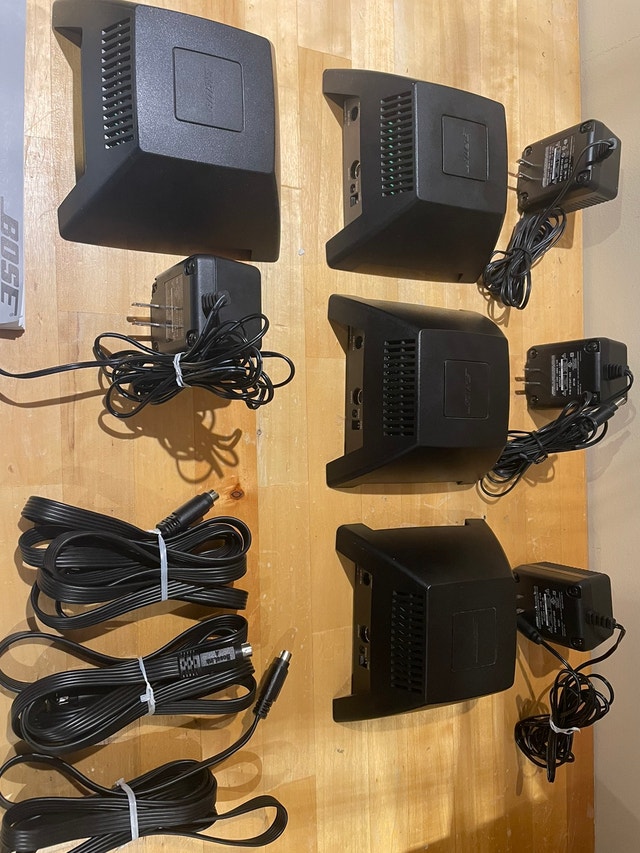 BOSE zoning wireless transmitter and receiver set Stereo Systems