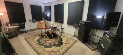 Jam Chamber Rehearsal Studio - Toronto's Best Central Studio, View more