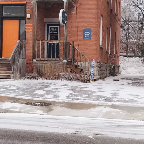 Great Centertown location that is currently a vintage clothing store. Rare size of 700 square feet m...