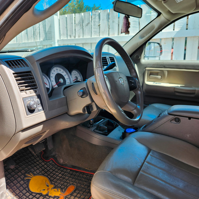 2006 Dodge Dakota SLT V8 Quad Cab 4WD in Cars & Trucks in Edmonton - Image 3